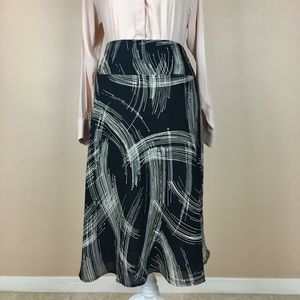 Black and Ivory Print Skirt Size 16W